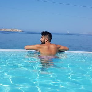 Meet your Posher, Martin